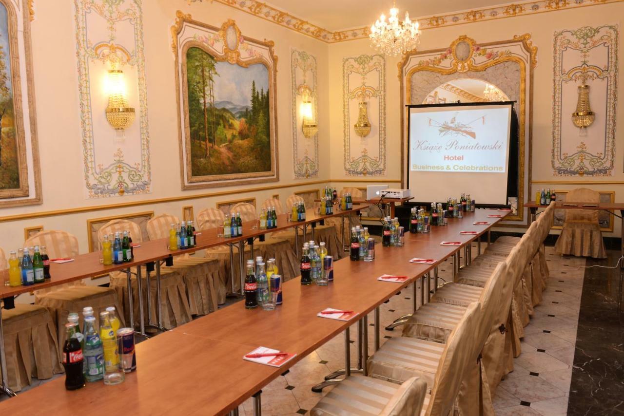 Hotel Ksiaze Poniatowski Lesznowola  Екстер'єр фото