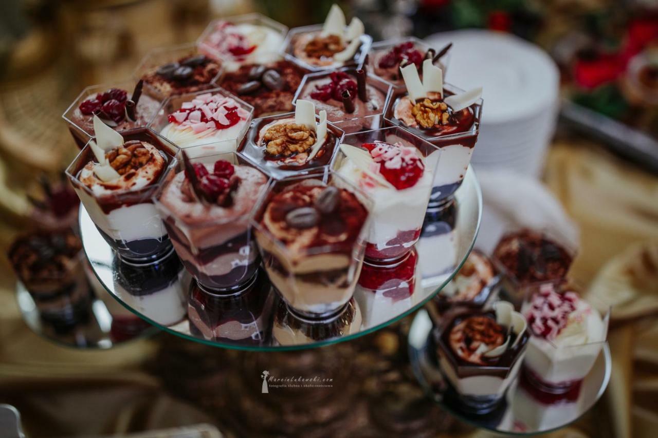 Hotel Ksiaze Poniatowski Lesznowola  Екстер'єр фото